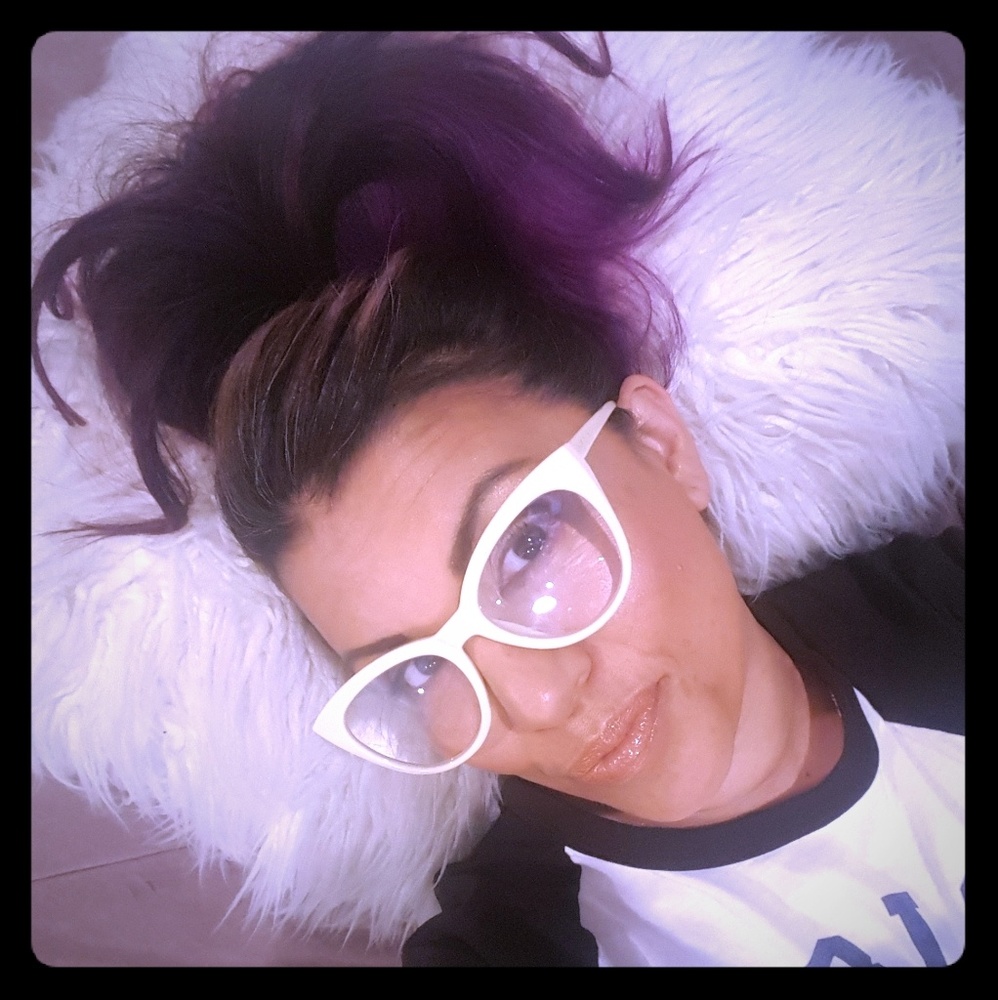 Meet your Posher, Angel